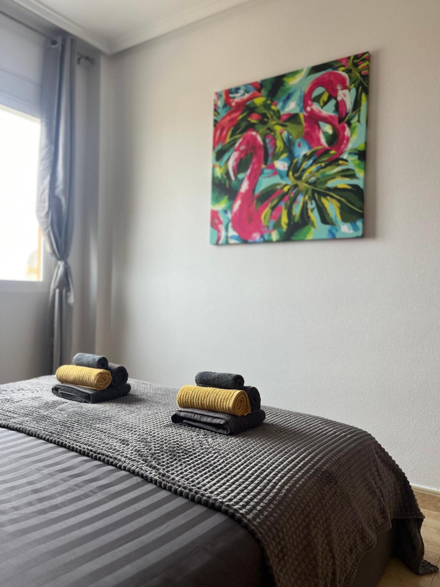 Sea Viev La Mata Apartment Torrevieja Bagian luar foto